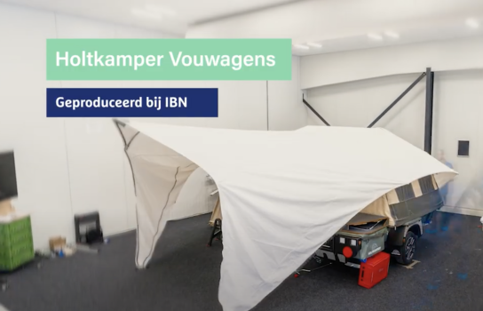 Assemblage Holtkamper vouwwagens bij IBN in Oss